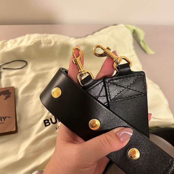 Burberry Hackberry - Picture 9 of 10